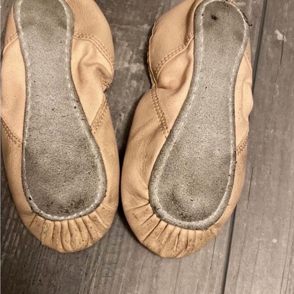 BLOCH dansoft ballet shoes-girls